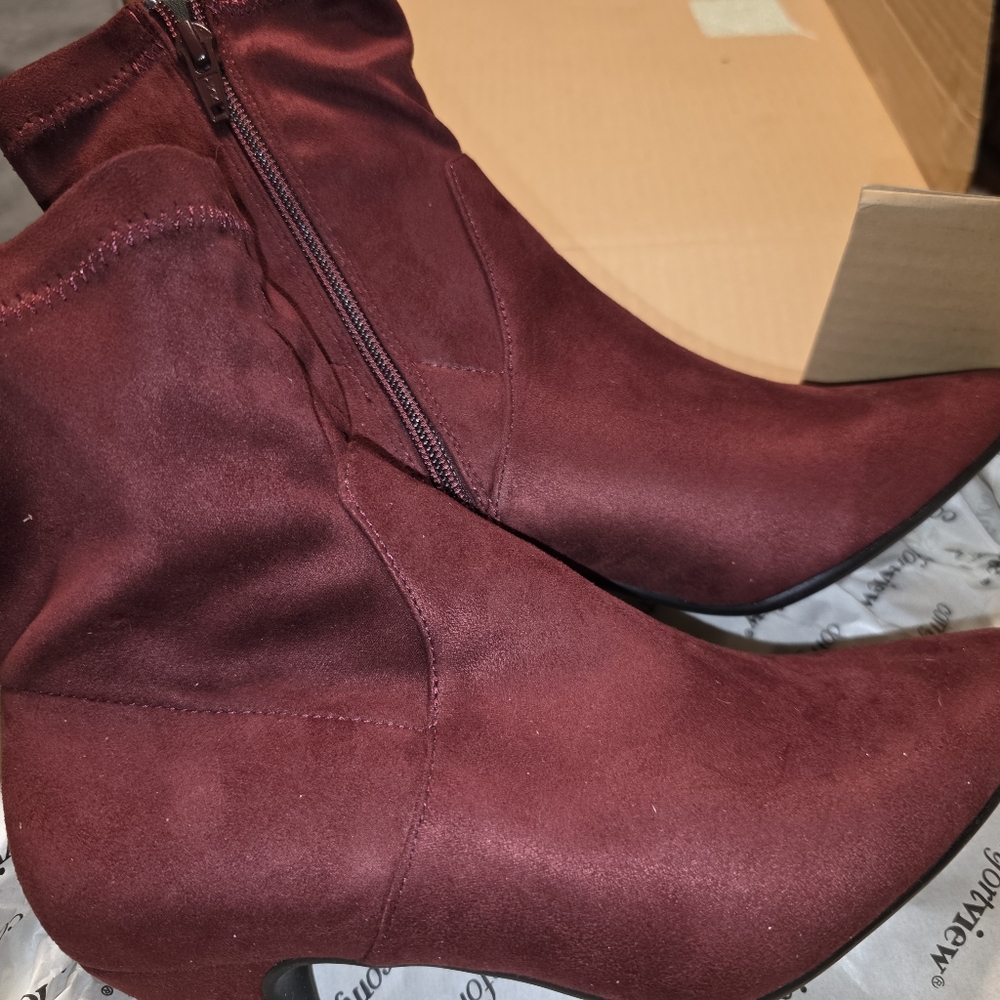 Comfortview Burgundy Ankle Boots
